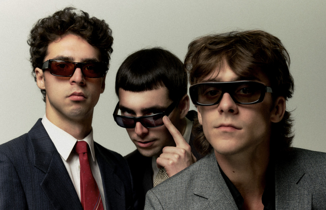 2120 - L'Ours Label et Tournée